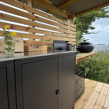 Οργανωμένο κάμπινγκ Seglinge Glamping *