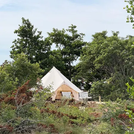 Seglinge Glamping *